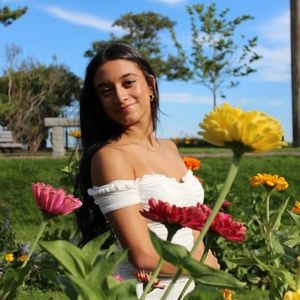 Meet your Posher, Yasmin